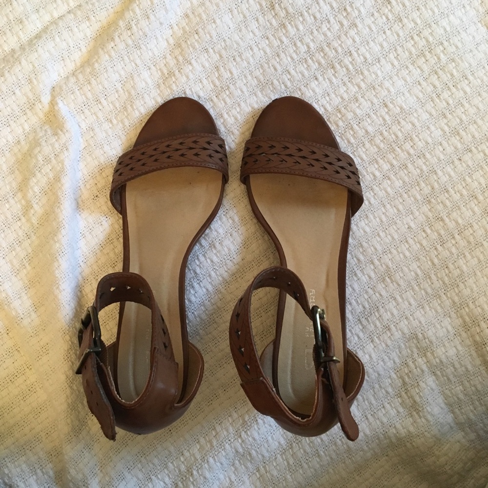 Sandal Wedge - Picture 5 of 5